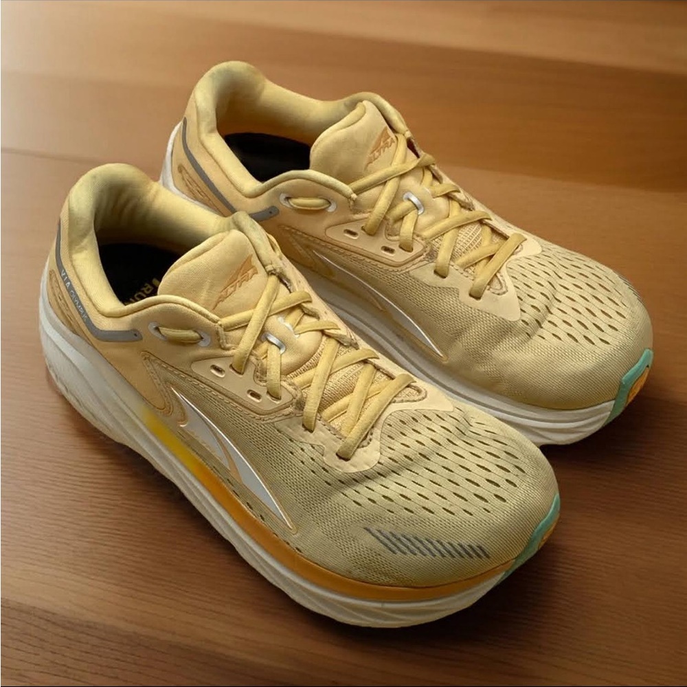 Altra Via Olympus 9.5